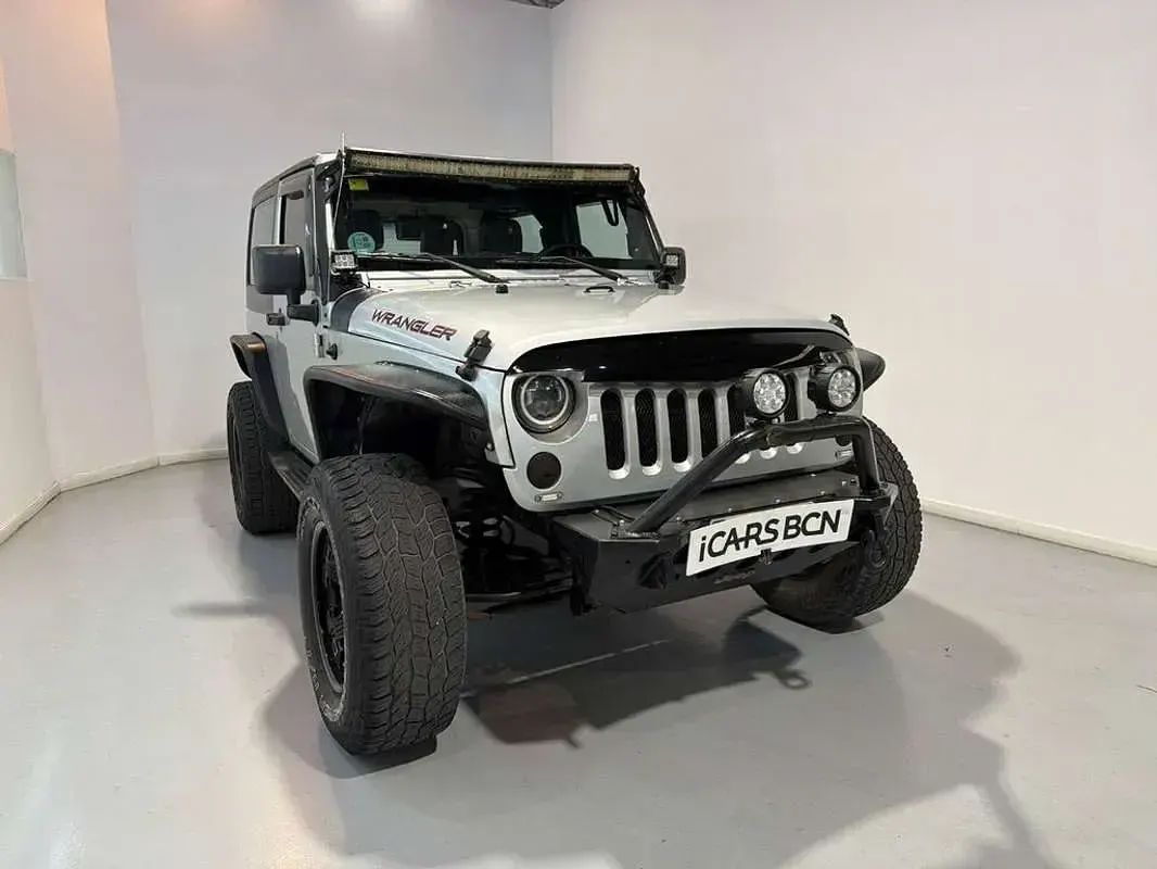 Usado Jeep Wrangler Rubicon 284 CV (208 kW) 2015 Gris / plata SUV