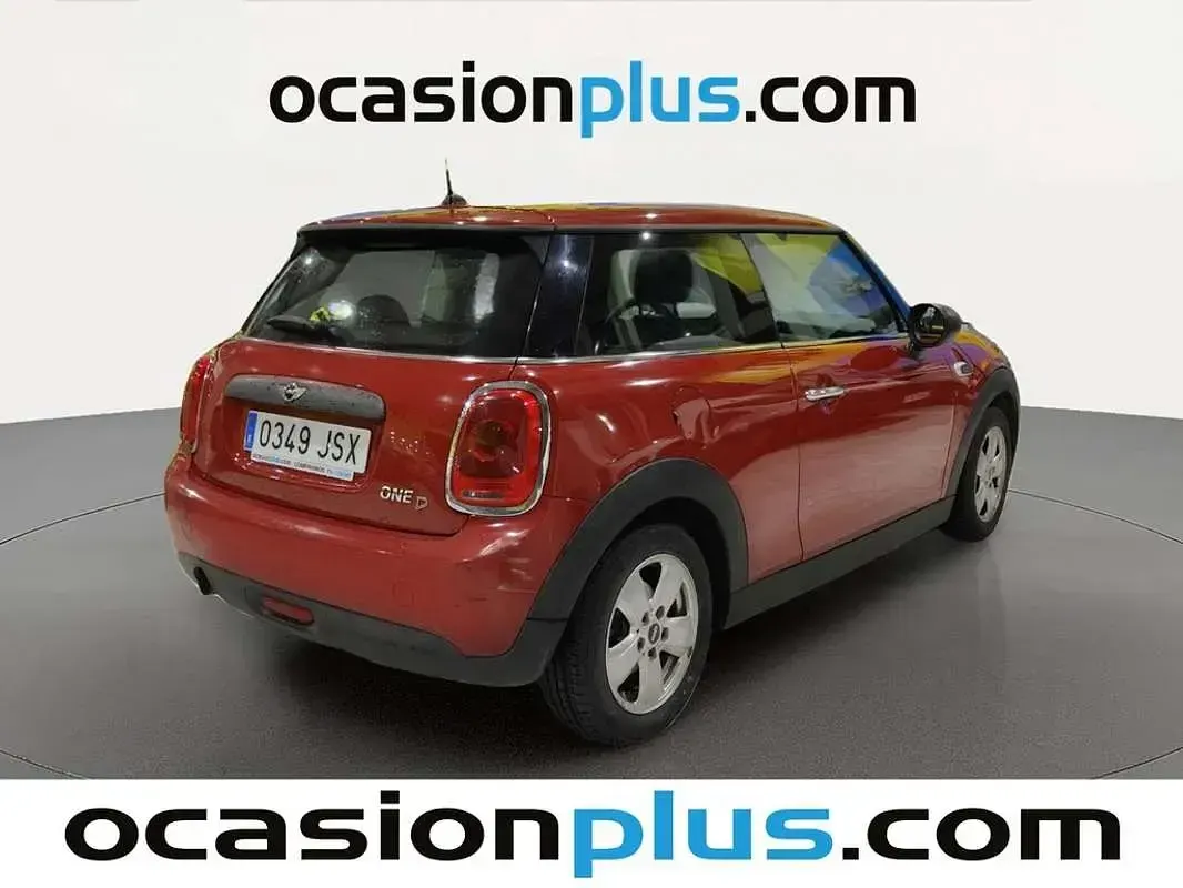 Usado Mini One D 95 CV (69 kW) 2016 Rojo Utilitario