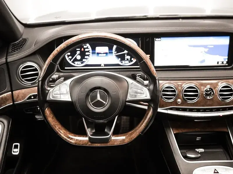 Usado Mercedes S350 258 CV (189 kW) 2015 Gris / plata Berlina