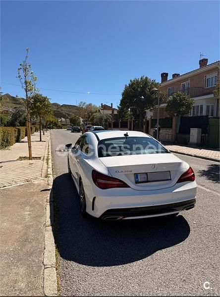 Usado Mercedes CLA200 156 CV (114 kW) 2019 Blanco Berlina