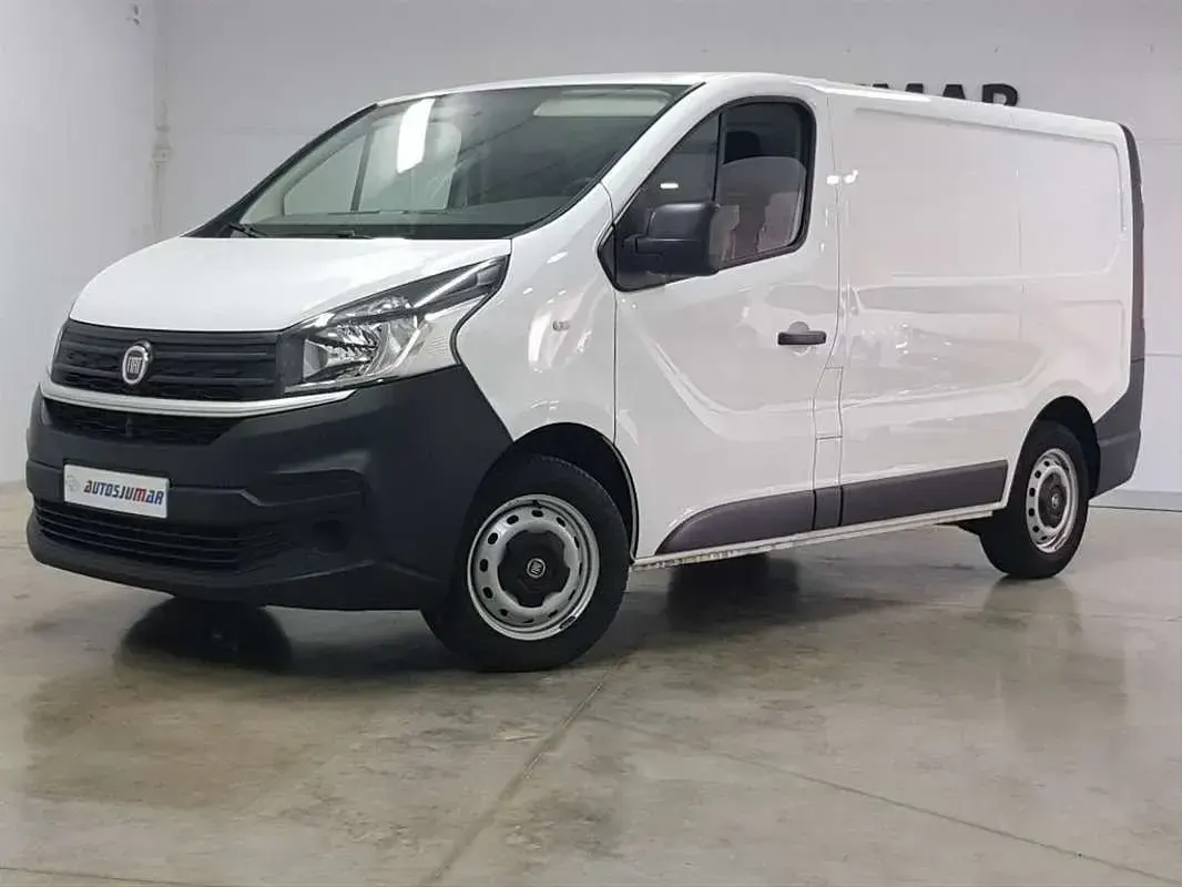 Usado Renault Trafic 95 CV (69 kW) 2019 Blanco Monovolumen