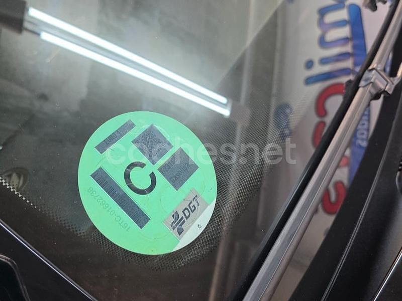 Usado Mercedes C180 Elegance 156 CV (114 kW) 2009 Negro Berlina