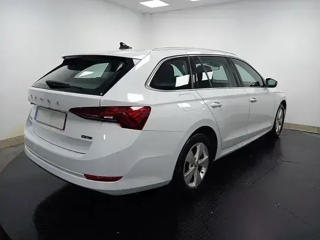 Occasion Skoda Octavia 110 ch (80 kW) 2021 Blanc Break