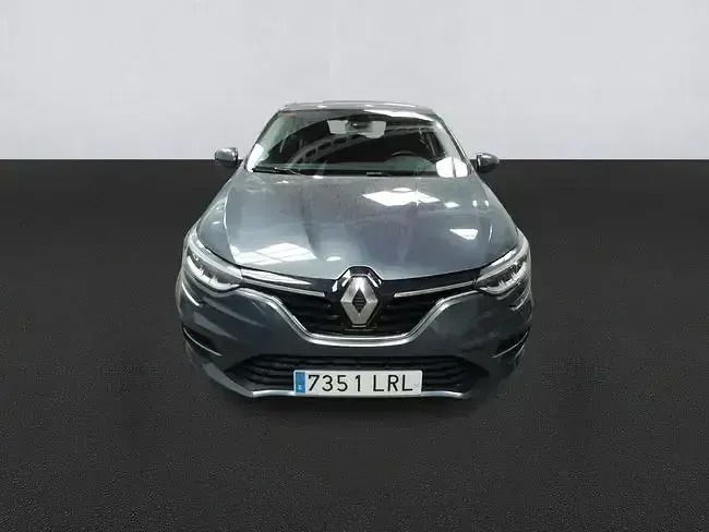 Usado Renault Mégane II Business 115 CV (84 kW) 2021 Gris Berlina