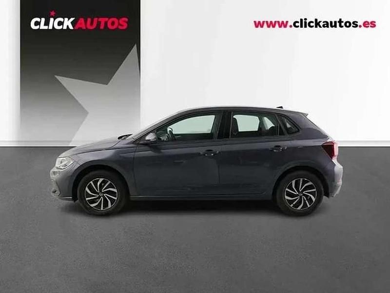Usado VW Polo Life 95 CV (69 kW) 2024 Gris Utilitario