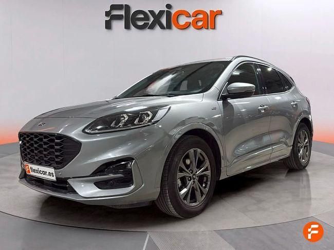 Usado Ford Kuga ST-Line 150 CV (110 kW) 2022 Gris SUV