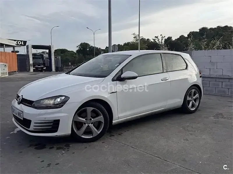 Usado VW Golf VII GTI 220 CV (161 kW) 2016 Blanco Berlina