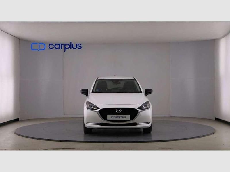 Usado Mazda 2 90 CV (66 kW) 2023 Blanco Utilitario