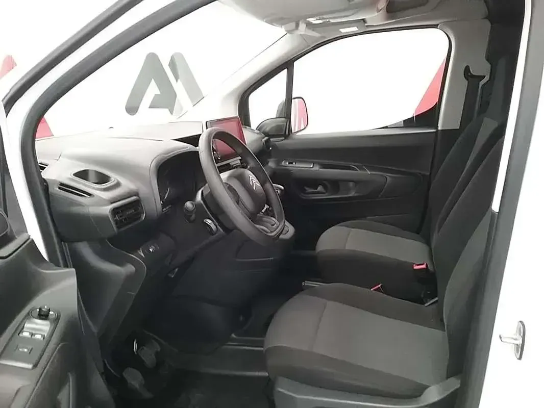 Usado Citroën Berlingo 102 CV (75 kW) 2022 Blanco Monovolumen