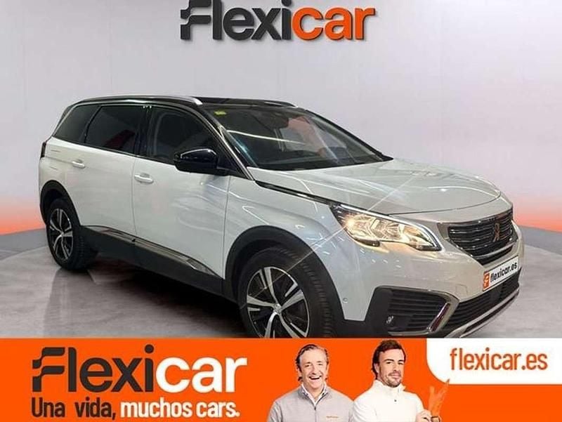 Usado Peugeot 5008 Allure 131 CV (96 kW) 2018 Blanco SUV