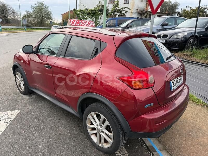 Usado Nissan Juke Visia 110 CV (80 kW) 2011 Granate SUV