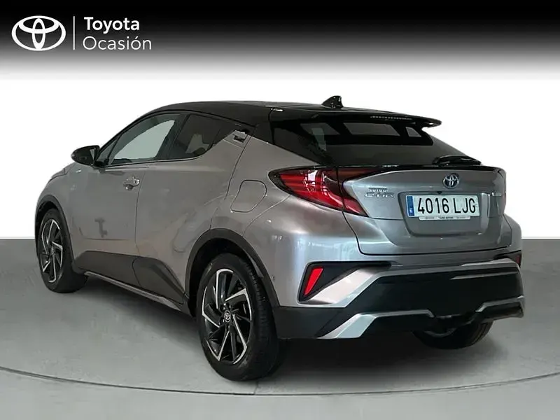 Usado Toyota C-HR 184 CV (135 kW) 2020 Gris / plata SUV