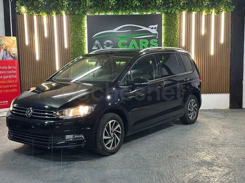 Usado VW Touran Sportline 150 CV (110 kW) 2017 Negro Monovolumen