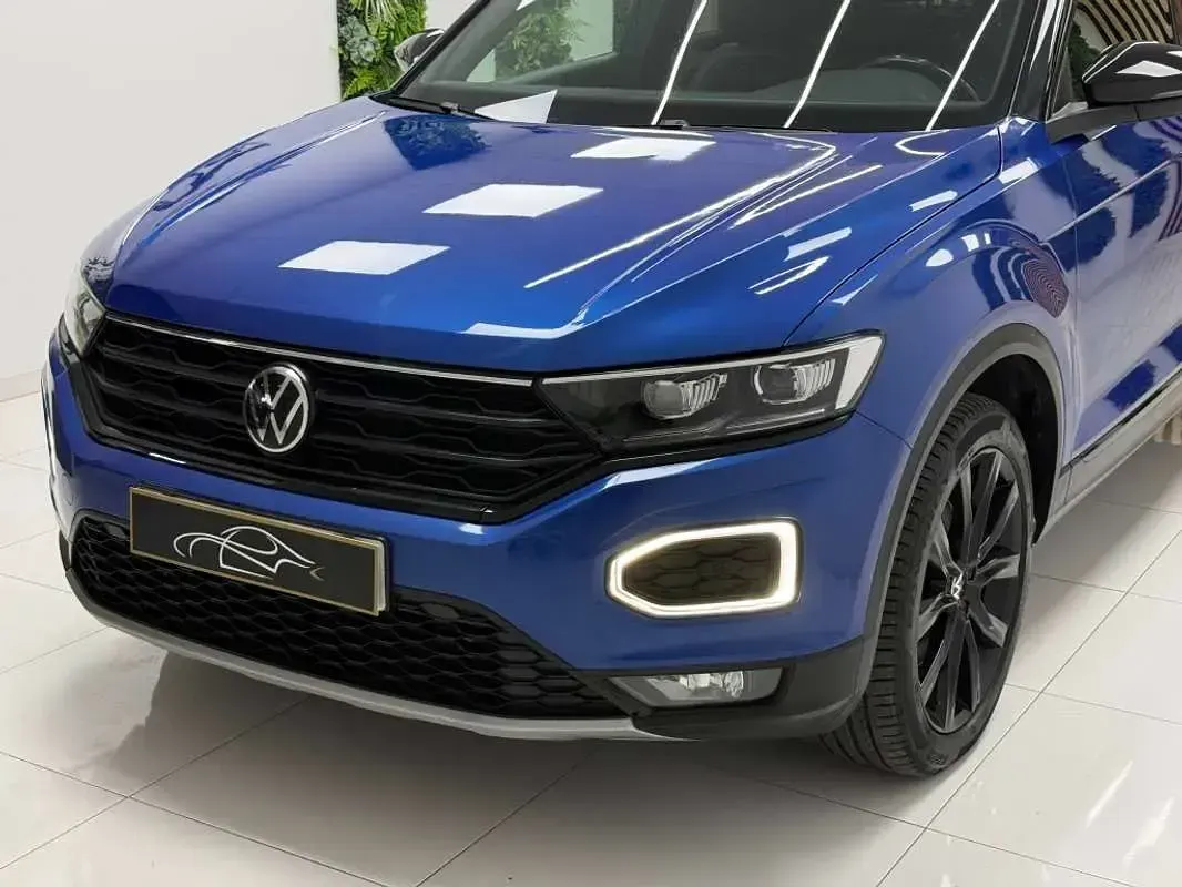 Usado VW T-Roc Sport 150 CV (110 kW) 2022 Azul SUV