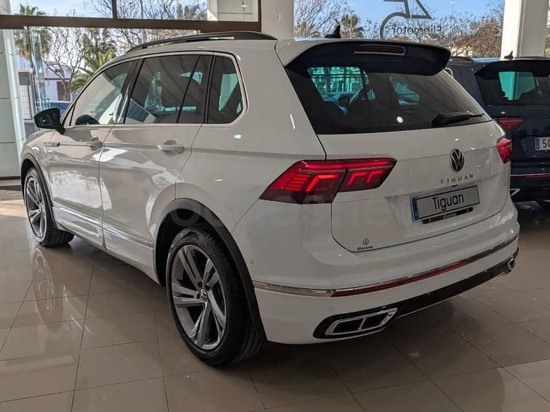 Usado VW Tiguan R-line 150 CV (110 kW) 2022 Blanco SUV