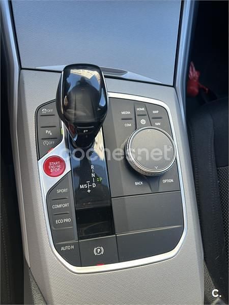 Usado BMW 318 150 CV (110 kW) 2019 Negro Berlina