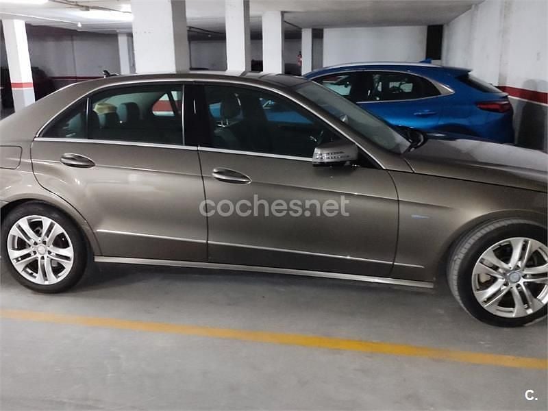 Marrón Usado 2011 Mercedes E220 Avantgarde Berlina | 13.500 € (Caro) - Imagen 1/3
