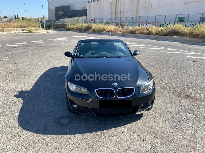 Usado BMW 320 Cabriolet 177 CV (130 kW) 2009 Negro Descapotable