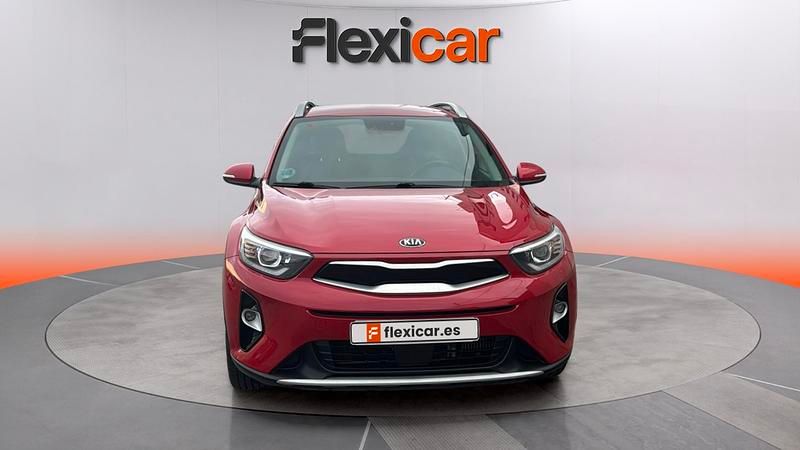Usado Kia Stonic 120 CV (88 kW) 2019 Rojo SUV