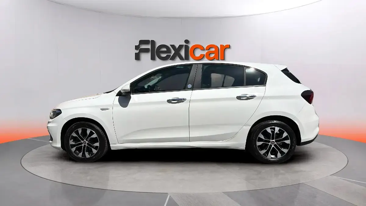 Usado Fiat Tipo 101 CV (74 kW) 2020 Blanco Berlina
