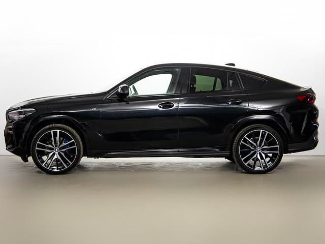 Usado BMW X6 Comfort Edition 286 CV (210 kW) 2022 Negro SUV