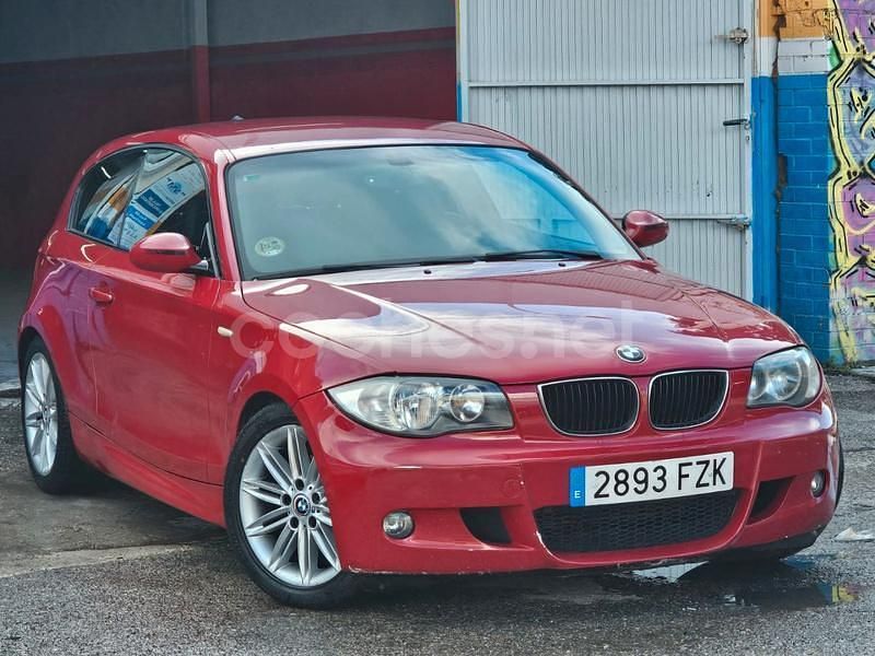 Rojo Usado 2008 BMW 118 Utilitario | 4000 € (Buen precio) - Imagen 1/4