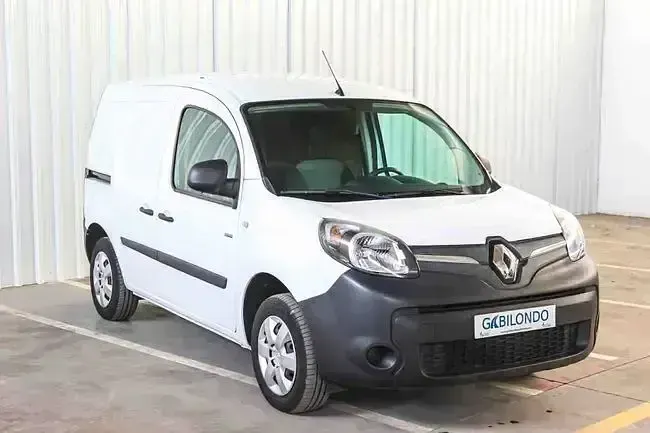 Usado Renault Kangoo 44 kW (60 CV) 2021 Blanco Monovolumen