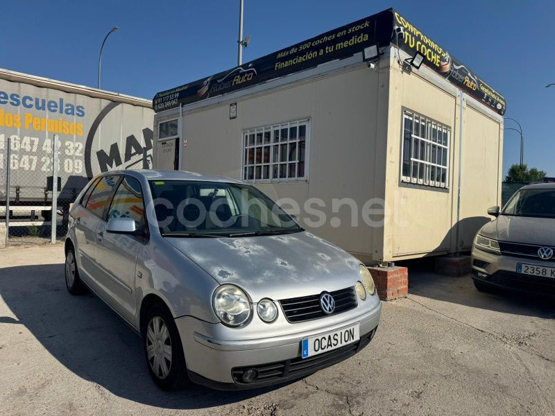 Gris / plata Usado 2002 VW Polo Conceptline Berlina | 1899 € (Precio justo) - Imagen 1/4