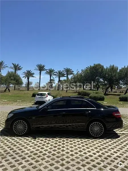 Usado Mercedes E350 Elegance 231 CV (169 kW) 2010 Negro Berlina