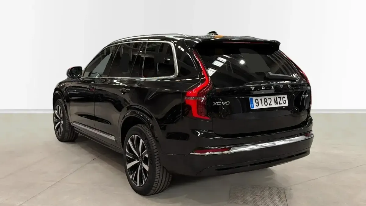 Usado Volvo XC90 Core 455 CV (334 kW) 2025 Negro SUV