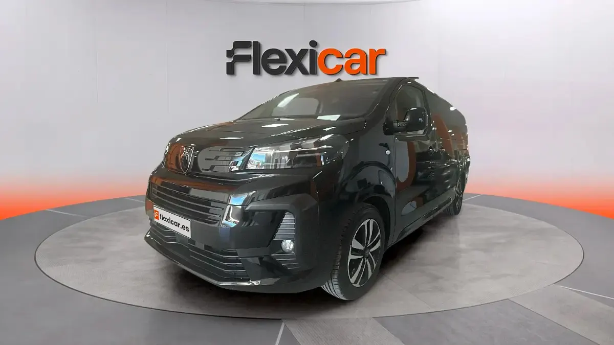 Usado Peugeot Traveller Business-Line 180 CV (132 kW) 2024 Negro Monovolumen