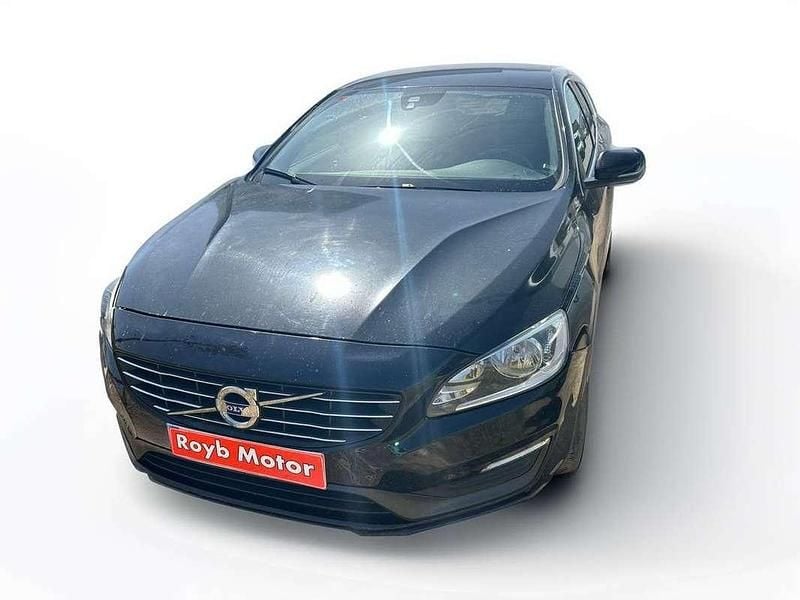 Usado Volvo V60 Momentum 181 CV (133 kW) 2014 Azul Familiar