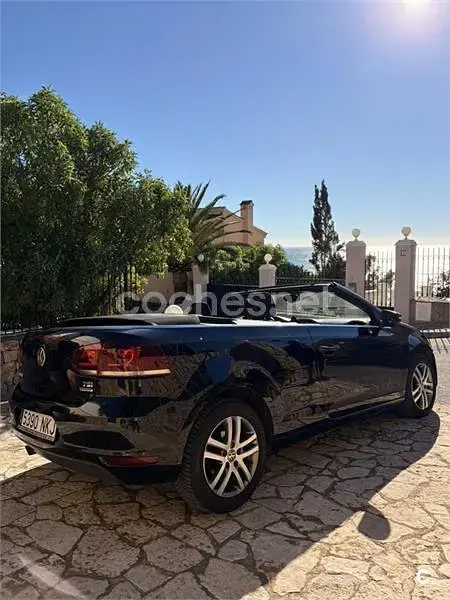 Usado VW Golf Cabriolet 105 CV (77 kW) 2012 Negro Descapotable