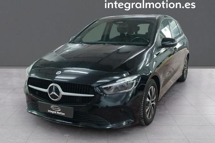 Usado Mercedes B180 136 CV (100 kW) 2023 Monovolumen