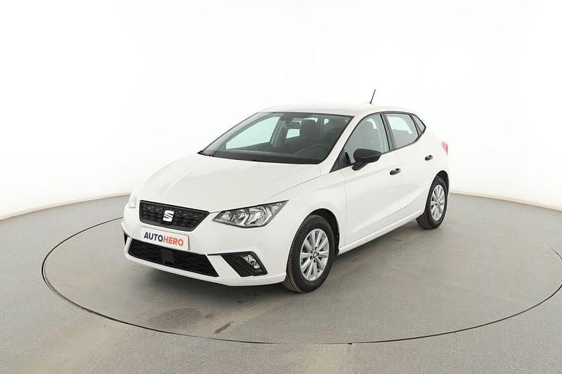Usado Seat Ibiza Reference 80 CV (58 kW) 2019 Blanco Berlina