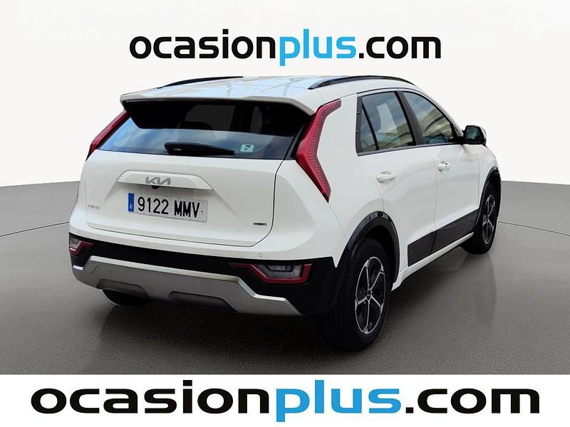 Begagnad Kia Niro 141 HK (103 kW) 2024 Vit SUV