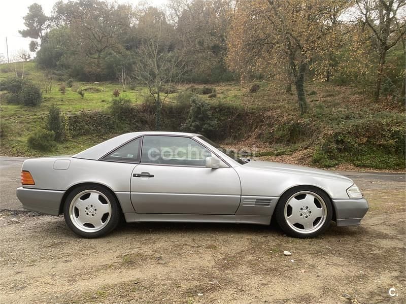 Usado Mercedes SL500 320 CV (235 kW) 1993 Gris / plata Descapotable