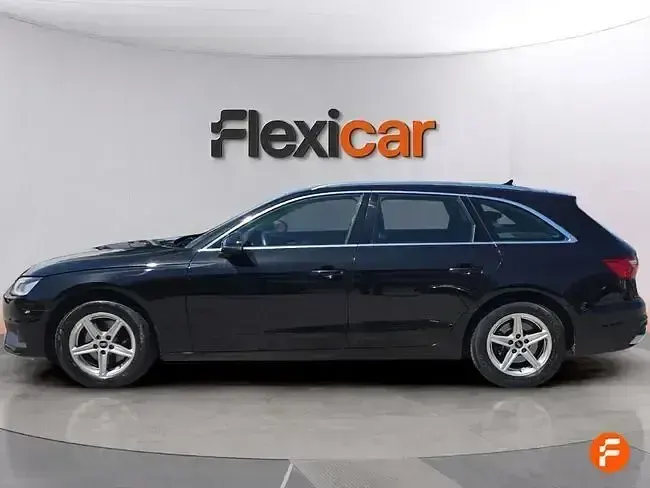 Usado Audi A4 Advanced Plus 150 CV (110 kW) 2023 Negro Familiar