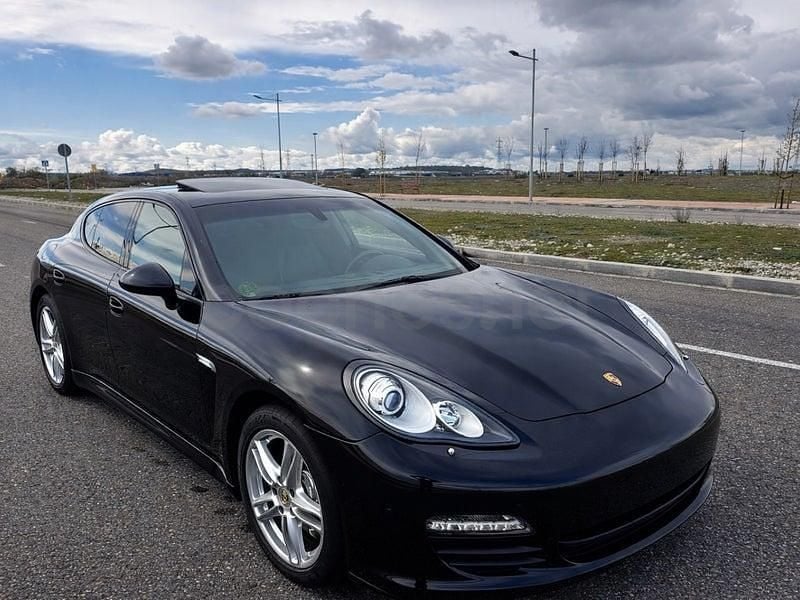 Usado Porsche Panamera 299 CV (219 kW) 2011 Negro Utilitario