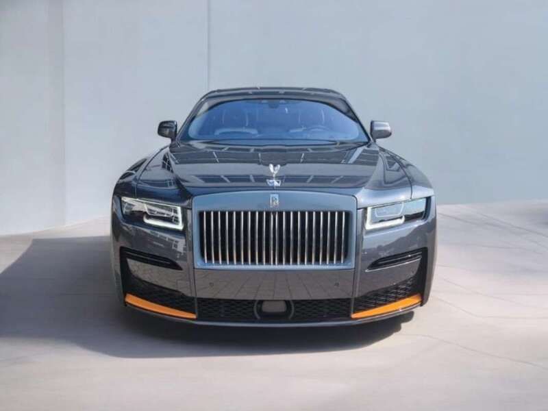Gris Nuevo 2024 Rolls Royce Ghost Berlina | 379.900 € - Imagen 1/3