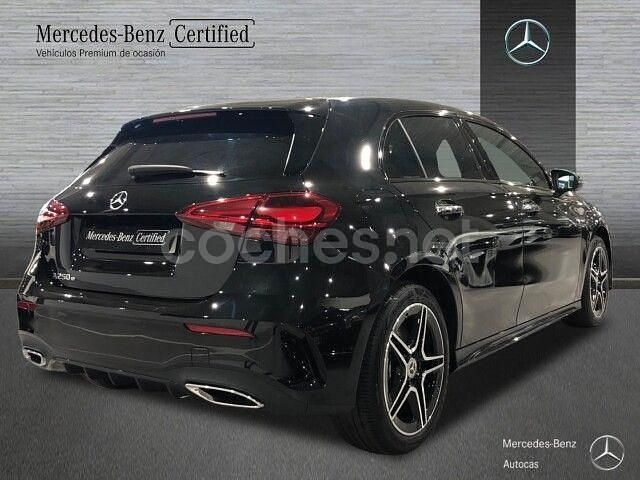 Usado Mercedes A250 AMG line 218 CV (160 kW) 2023 Negro Berlina