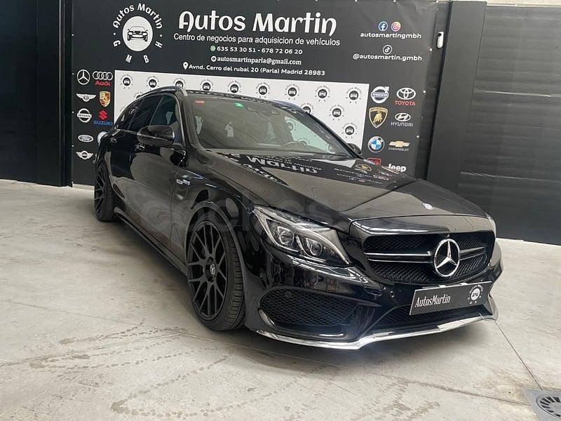 Usado Mercedes C250 AMG line 204 CV (150 kW) 2016 Negro Familiar