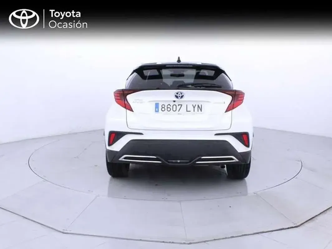 Usado Toyota C-HR Advance 184 CV (135 kW) 2022 Blanco SUV