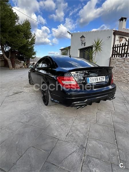 Usado Mercedes C220 170 CV (125 kW) 2012 Negro Coupe