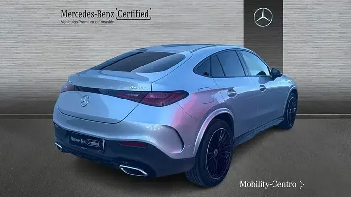 Usado Mercedes GLC300 AMG line 258 CV (189 kW) 2024 SUV