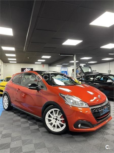 Naranja Usado 2017 Peugeot 208 GTi by Peugeot Sport Utilitario | 22.000 € - Imagen 1/4