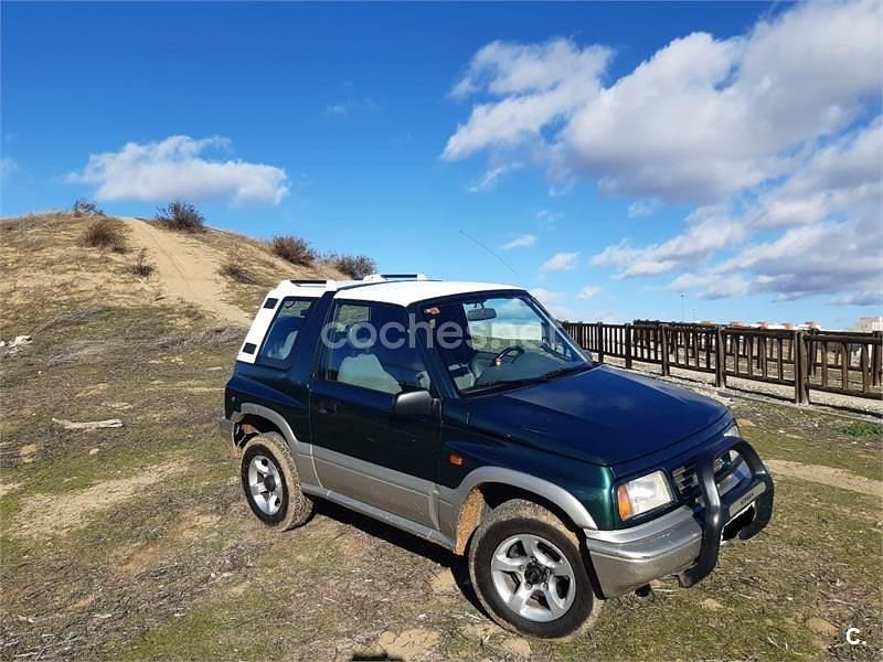 Usado Suzuki Vitara 90 CV (66 kW) 2003 Verde SUV