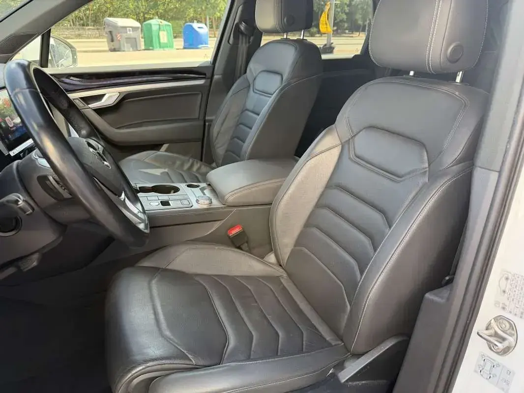 Usado VW Touareg Elegance 286 CV (210 kW) 2020 Blanco SUV