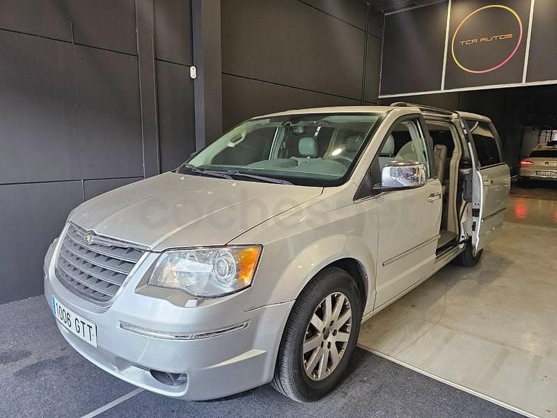 Usado Chrysler Grand Voyager Limited 163 CV (119 kW) 2010 Gris / plata Monovolumen