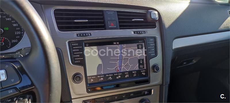 Usado VW Golf VII Advance 150 CV (110 kW) 2015 Negro Berlina